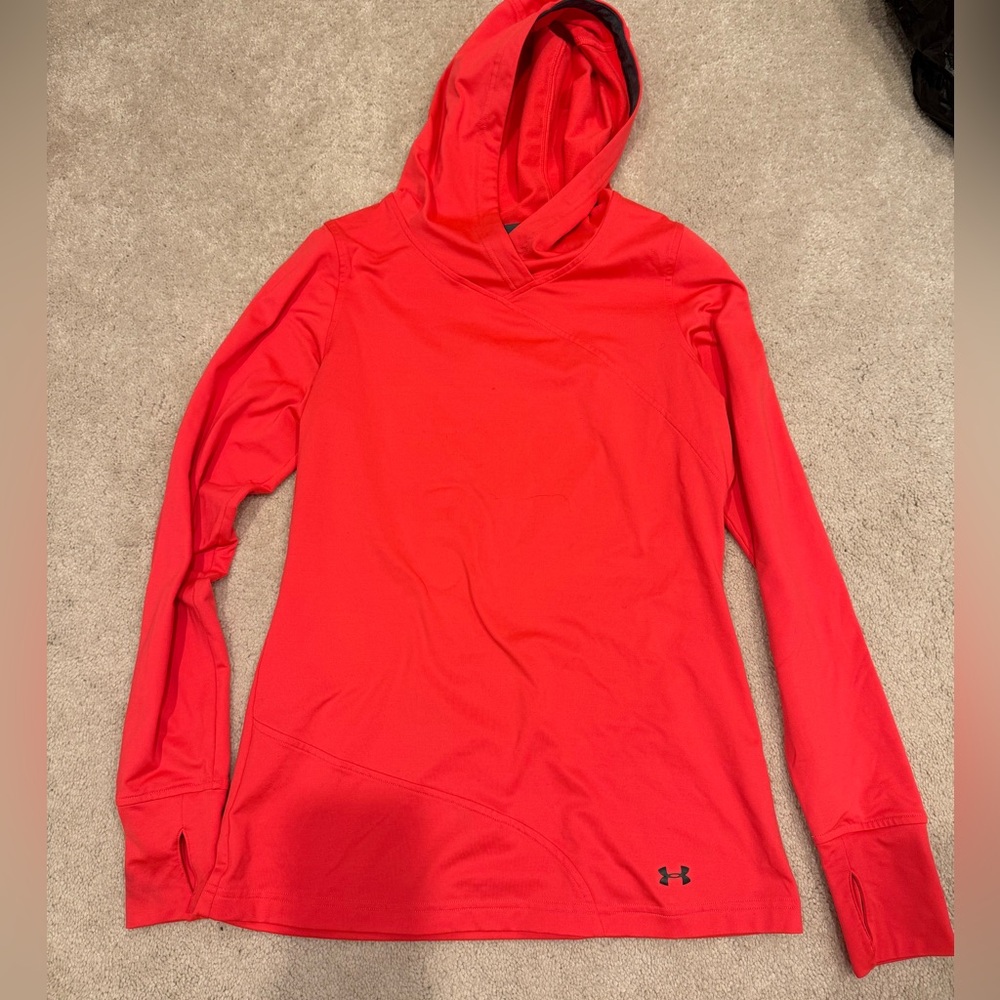 Used Women Under Armour Tops